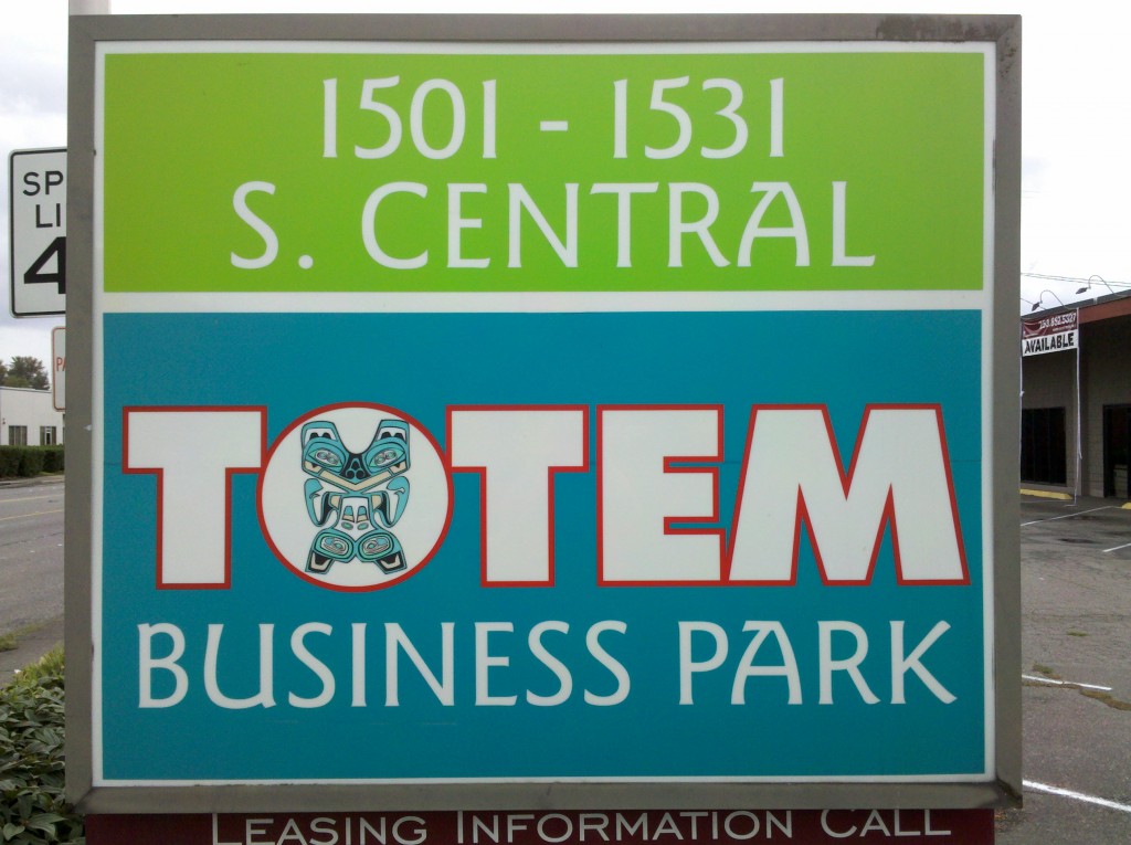 Totem Business Park street sign reading 1501–1531 S. Central